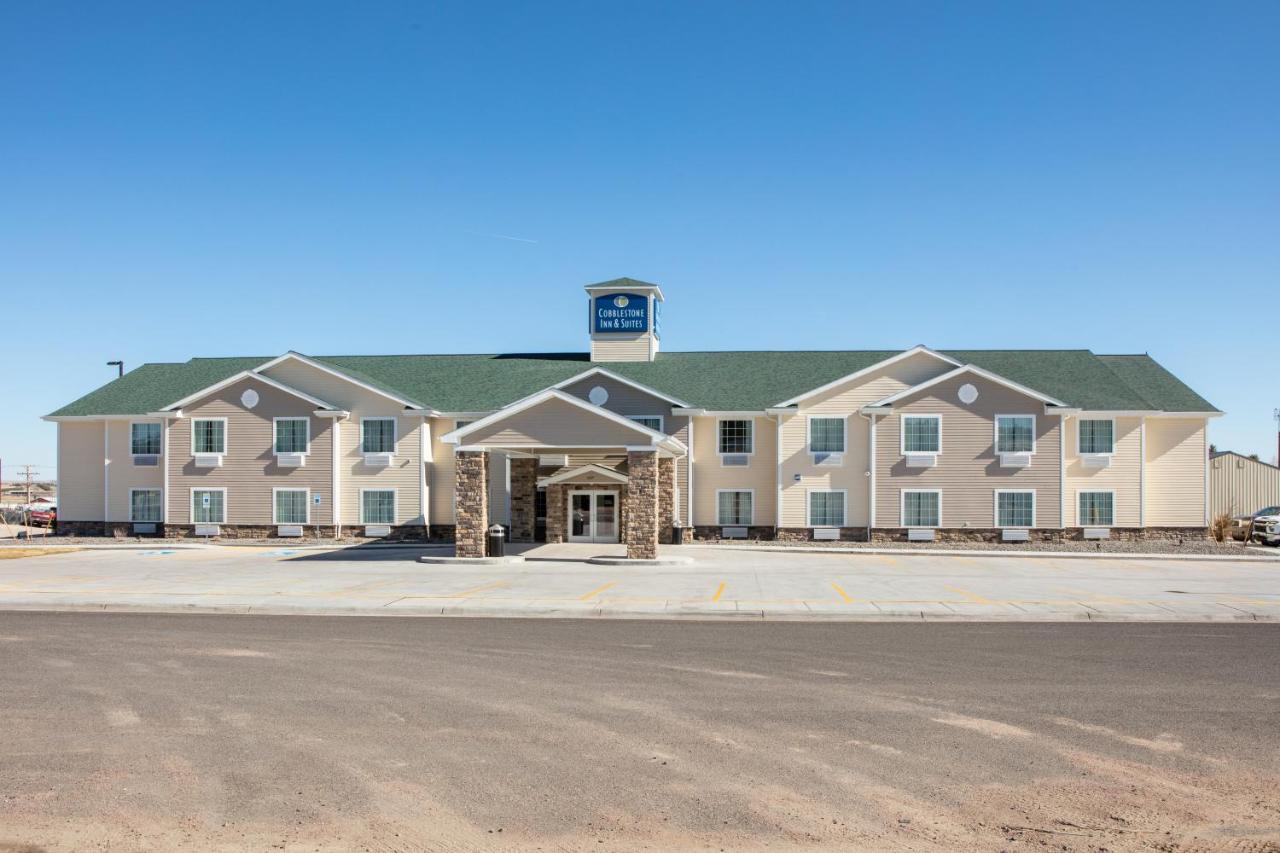 Cobblestone Inn & Suites - Pine Bluffs Exterior foto